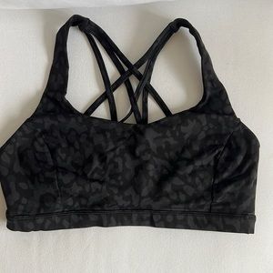 Lululemon energy bra size 10